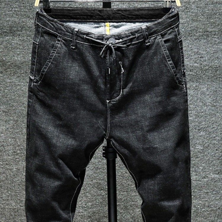 Canton-cheap-feet-nine-straight-men-jeans