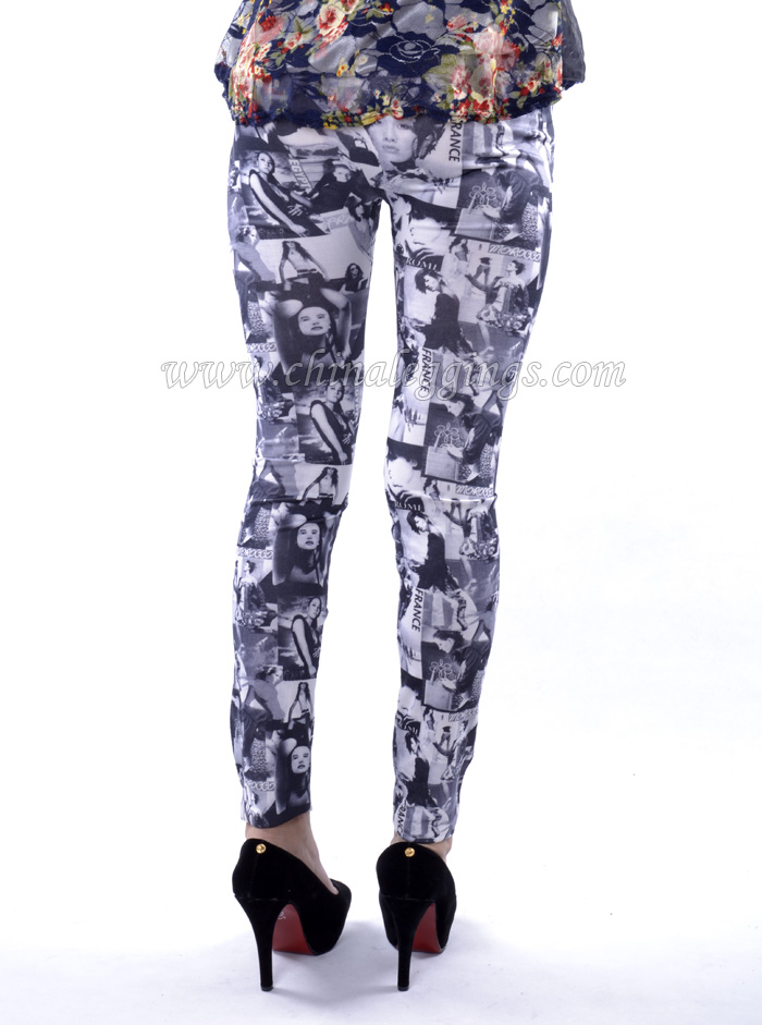 Denim-pattern-printed-leggings