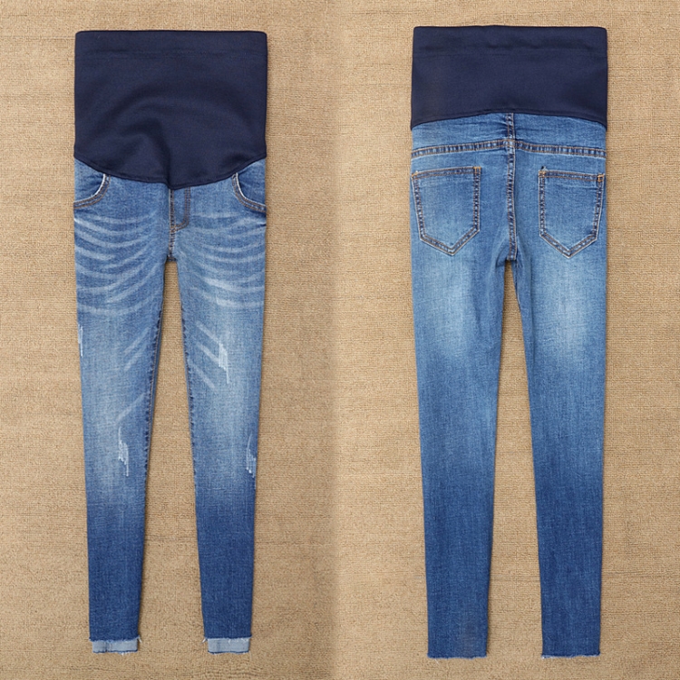 Irregular-foot-nines-pregnant-jeans