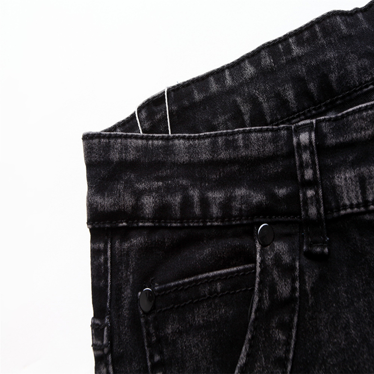 Mid-rise-straight-slim-elastic-jeans