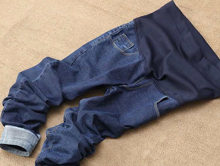 Stretch-slim-thin-pregnant-jeans