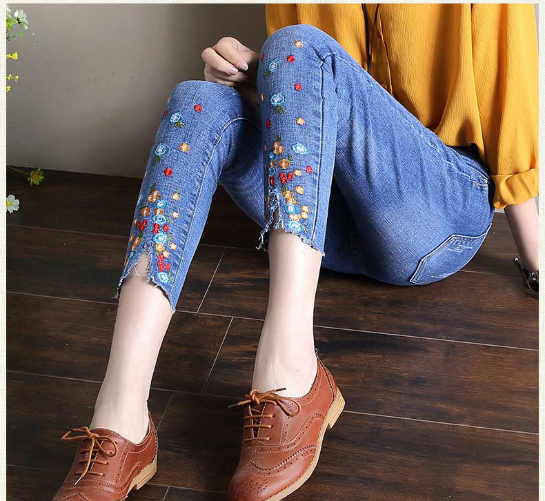 Wholesale-high-waist-flower-embroidery-edgy-jeans