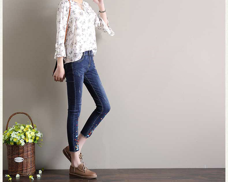 Wholesale-high-waist-flower-embroidery-edgy-jeans