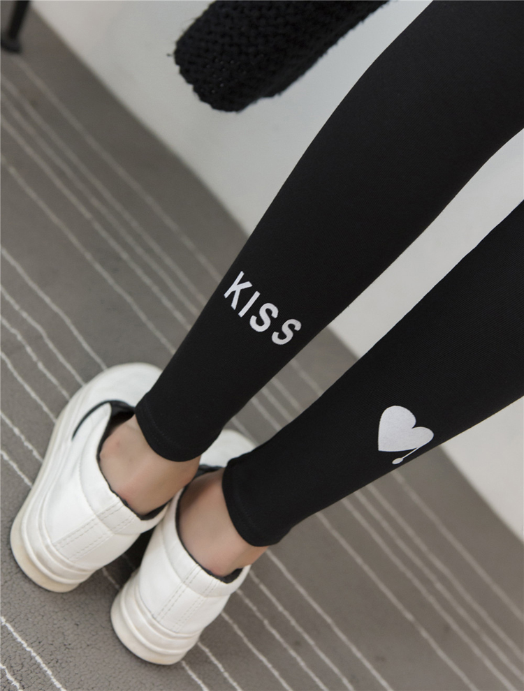 Female-kiss-word-pattern-cotton-legging-wholesale