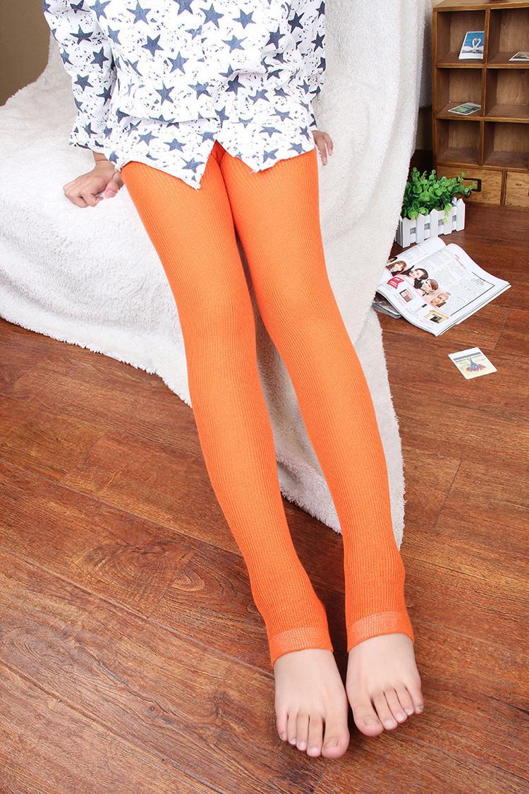 Fleece-lined-leggings-women