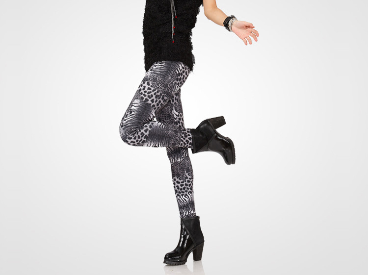 Leopard-velvet-leggings-wholesale