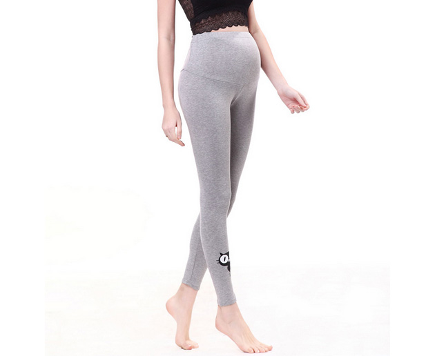 Plus-size-maternity-leggings