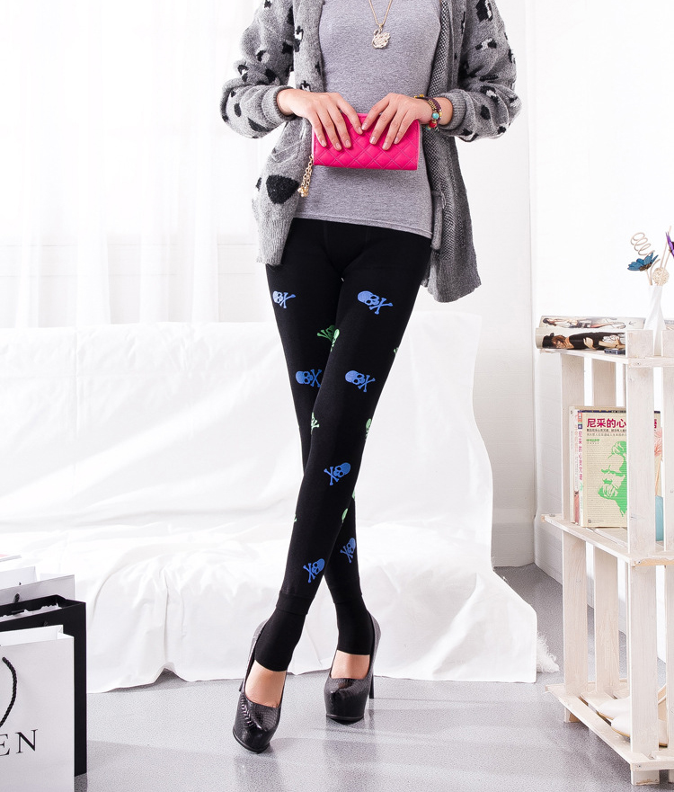 Skull-head-knitted-thick-fleece-lined-leggings