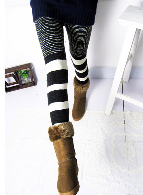 Warm-Rabbit-Leggings