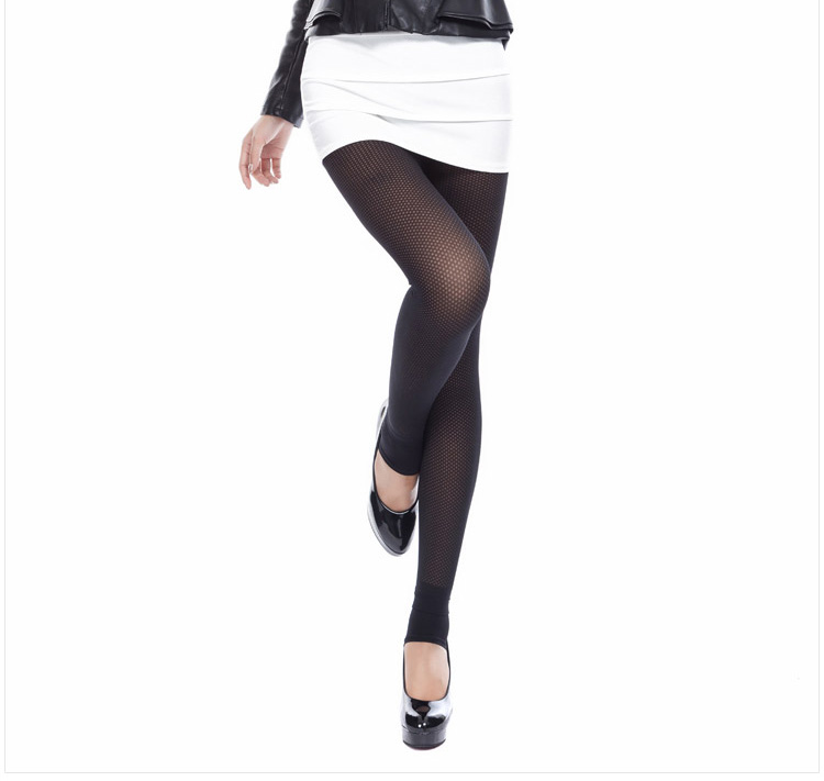 Wholesale-Black-Velvet-Leggings-Manufacturer