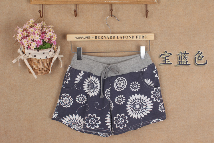 Wholesale-floral-short-leggings