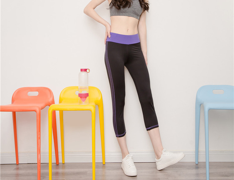 Wholesale-striped-yoga-leggings