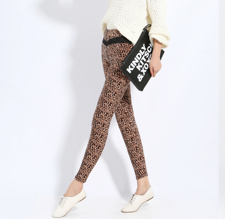 Wholesale-women-cashmere-leggings-leopard