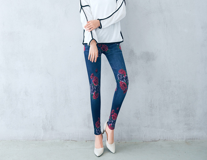 Women-jeans-velvet-leggings-wholesale