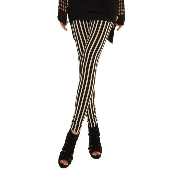 Black-and-white-thin-vertical-stripes-organic-Leggings-wholesale