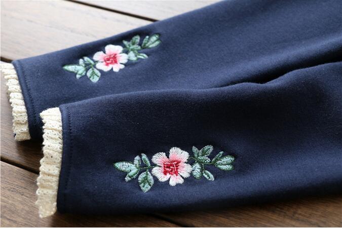 Flower-embroidery-thickening-children-cotton-trousers