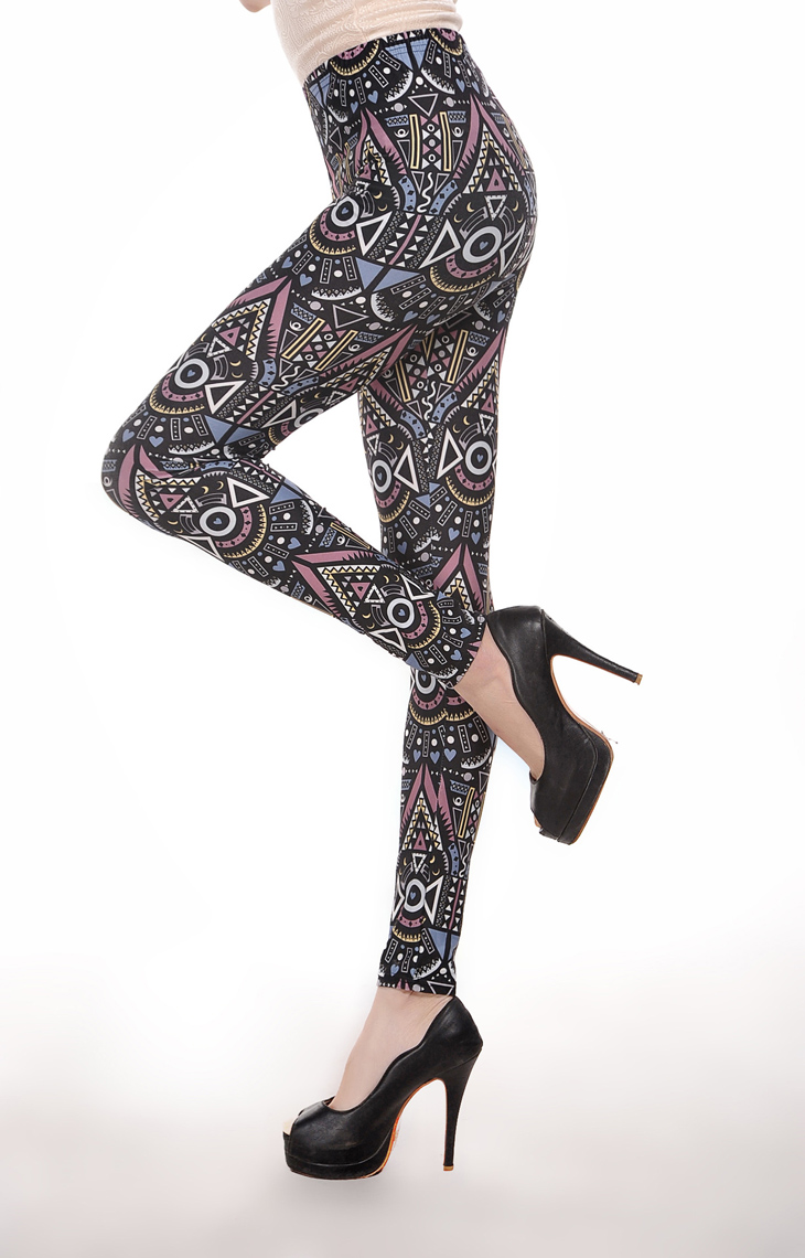 Maya-pattern-printing-spandex-leggings