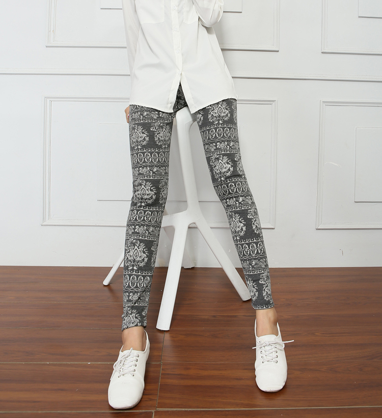 Personalized-porcelain-printing-abstract-leggings