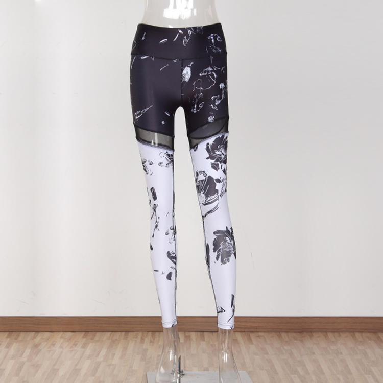 Black-white-printed-mesh-mosaic-yoga-pants