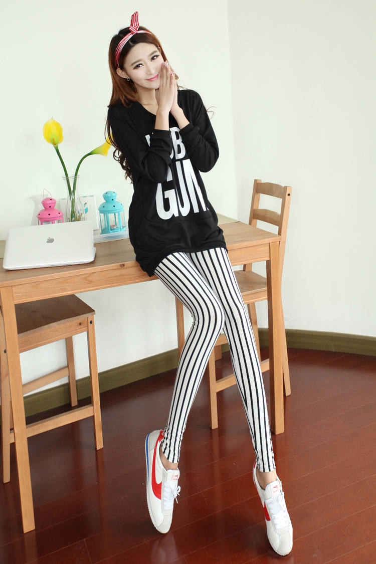 Fluorescent-stripes-glanz-leggings