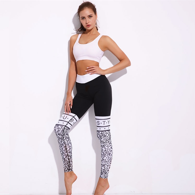 Lettering-black-yoga-pants