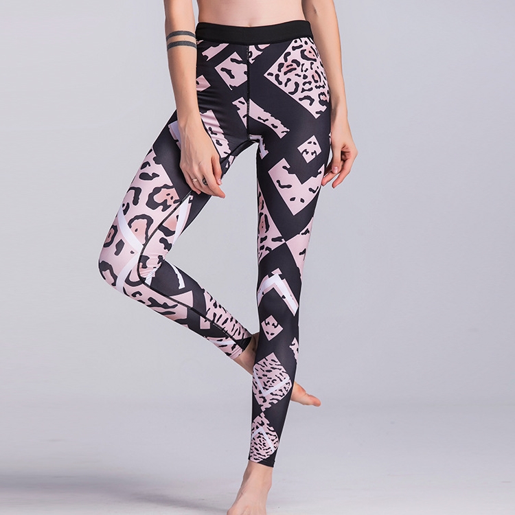 Sexy-leopard-yoga-fitness-pants