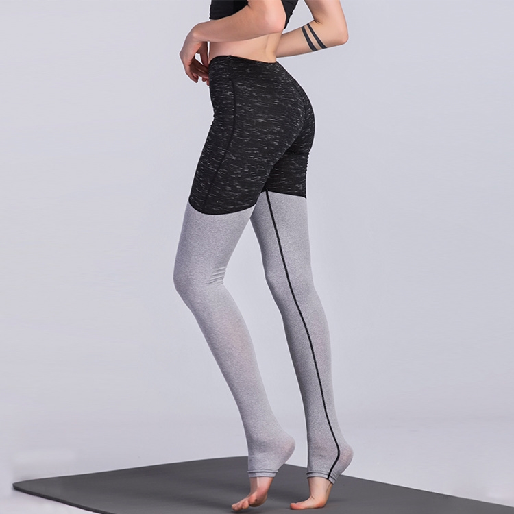 Solid-color-stitching-hips-yoga-leggings