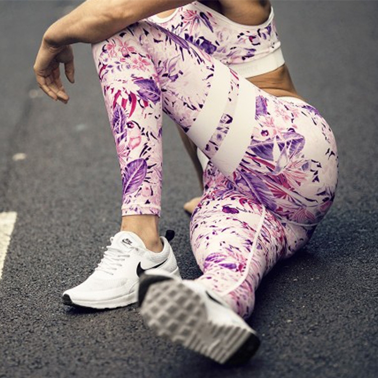 Tight-elastic-camouflage-printed-yoga-pants