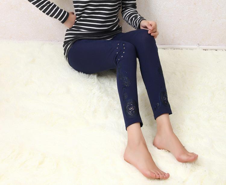 Wholesale-cotton-embroidered-leggings