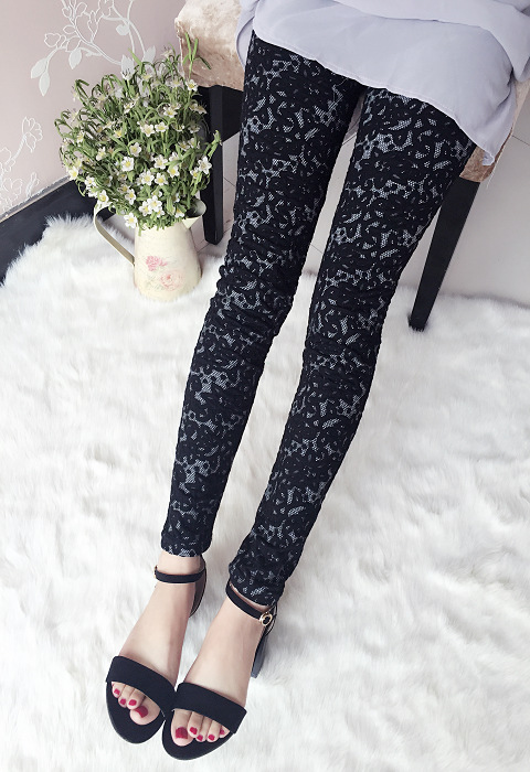 Wholesale-jacquard-lace-leggings