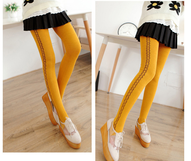 Wild-striped-pattern-tights-wholesale