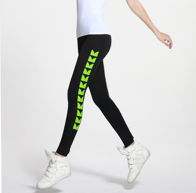 Women-workout-leggings-wholesale