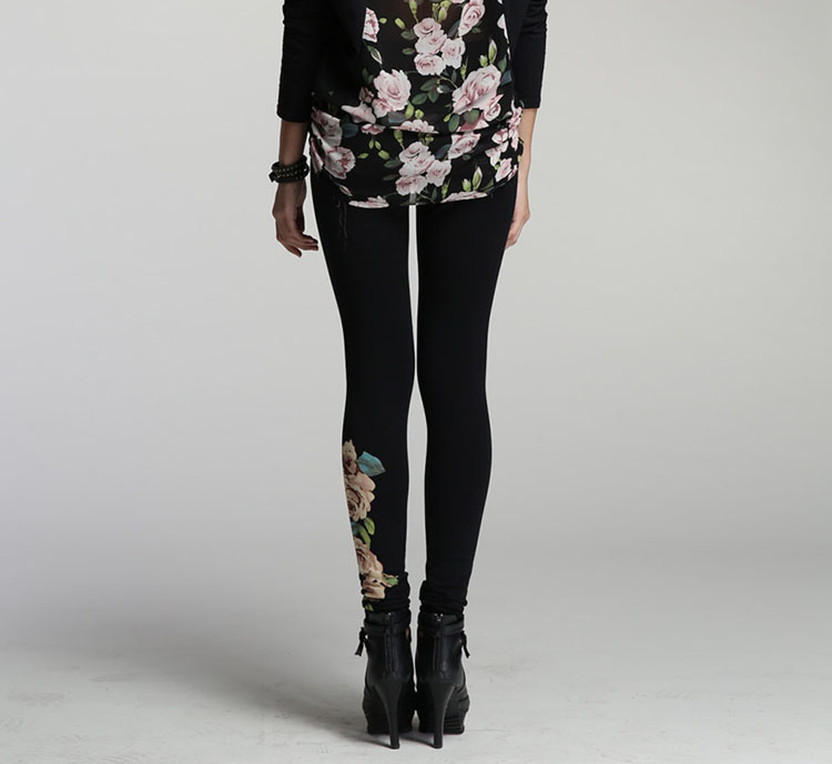 Womens-floral-leggings-wholesale