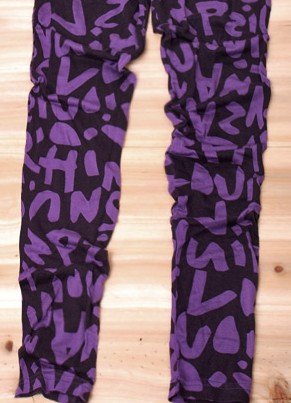 alphabet-printing-skinny-leggings