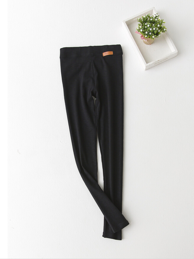 Bamboo-cotton-small-leather-label-female-outside-wear-leggings-wholesale