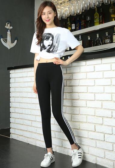 Classic-parallel-bars-before-side-white-short-after-sweat-pants-wholesale