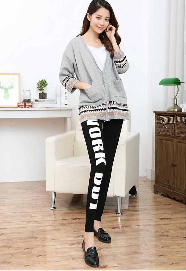 English-letters-feet-nine-points-leggings-wholesale