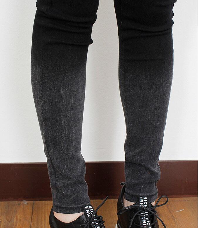 Female-gradient-tight-elastic-foot-trousers-wholesale