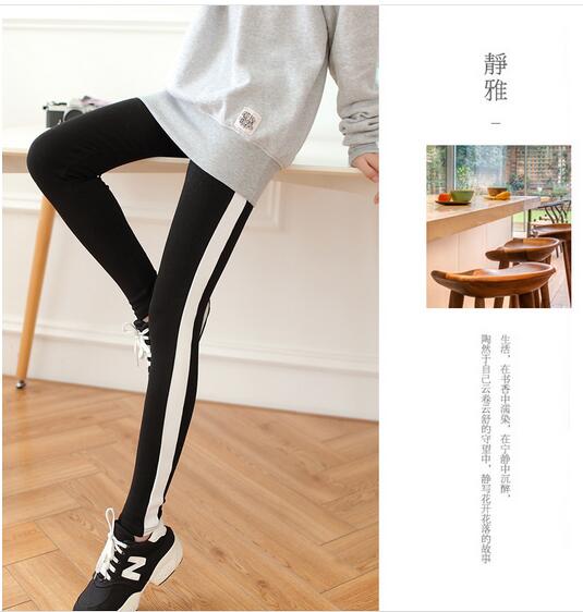 Female-side-white-feet-pants-nine-points-wholesale