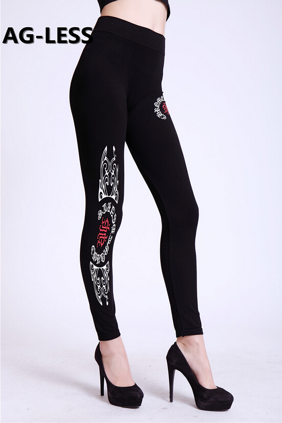 White-totem-printed-leggings-Yoga-pants-wholesale