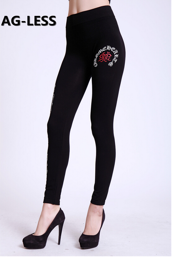 White-totem-printed-leggings-Yoga-pants-wholesale