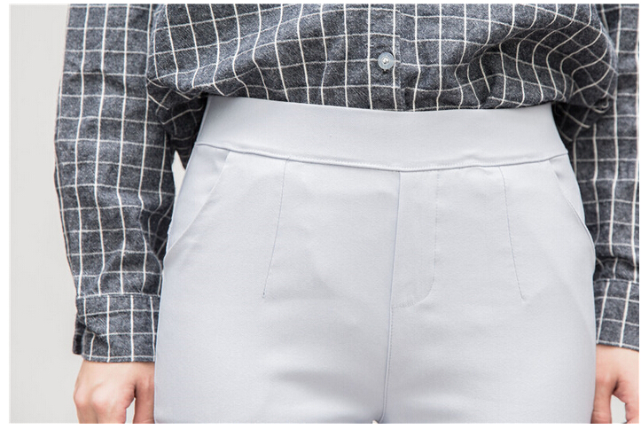 Black-white-woven-elastic-nine-minutes-of-woman-pants-wholesale