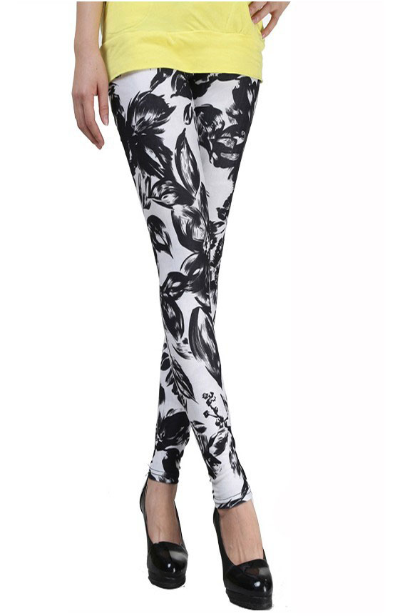 Graffiti-ink-ladies-leggings-wholesale