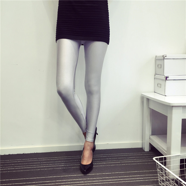 Portugal-shiny-leggings-wholesale