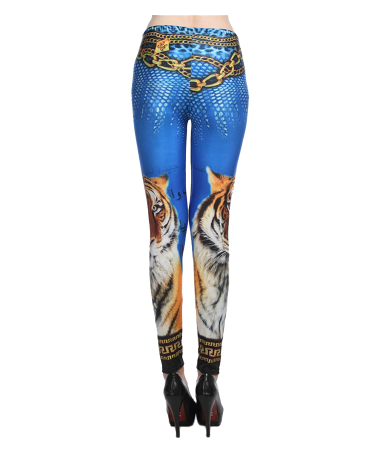 Symmetrical-animal-prints-leggings-tights