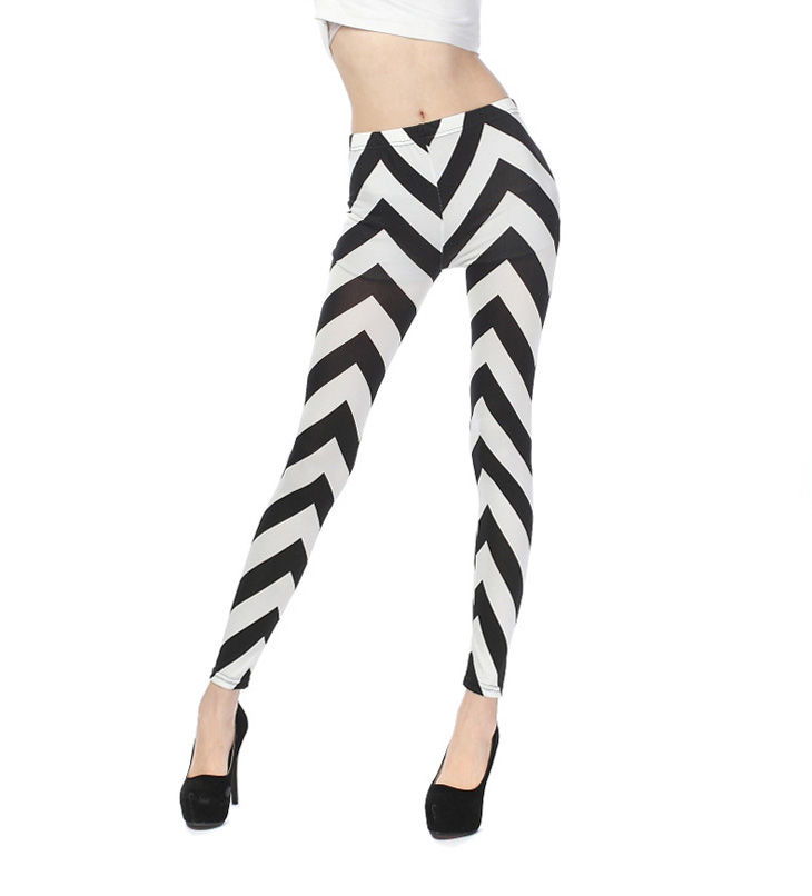 Wholesale-black-and-white-wave-women-print-leggings