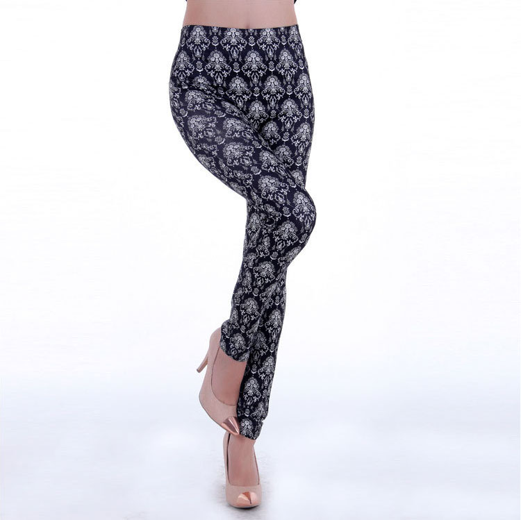 Women-patterned-stretch-leggings
